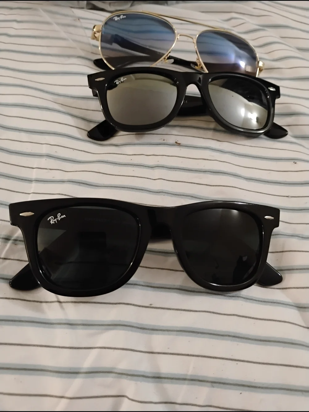 Statistics!!Gold Frame Sunglasses with Black Lenses, Statistics!!